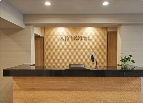 AJ1 HOTEL staff creating relaxed time and space